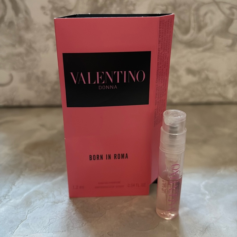 Valentino Born In Roma Samples 3pc - Picture 2 of 4